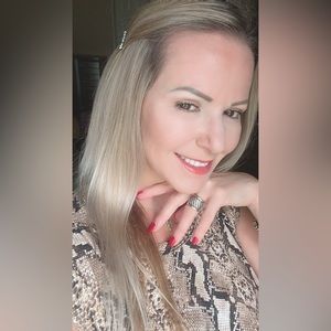 Meet your Posher, Mimi